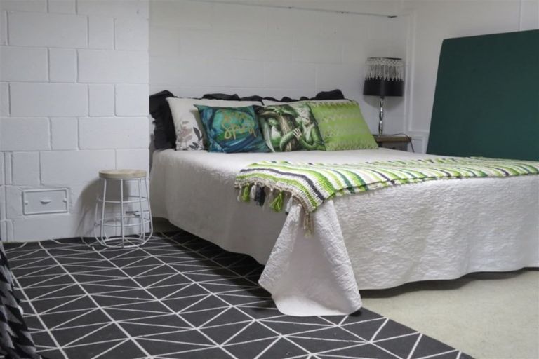 Photo of property in 32 Harris Street, Te Puke, 3119