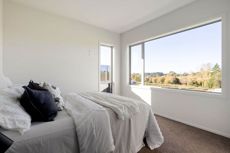 Photo of property in 25 Lumino Terrace, Peacocke, 3206