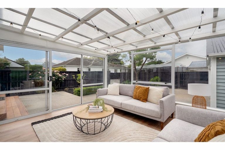 Photo of property in 71 Ashgrove Terrace, Somerfield, Christchurch, 8024