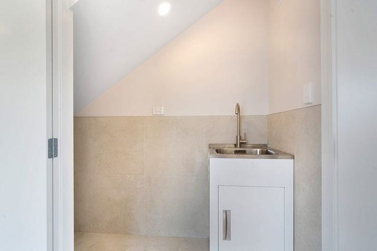 Photo of property in 7/14 Akehurst Avenue, New Lynn, Auckland, 0600