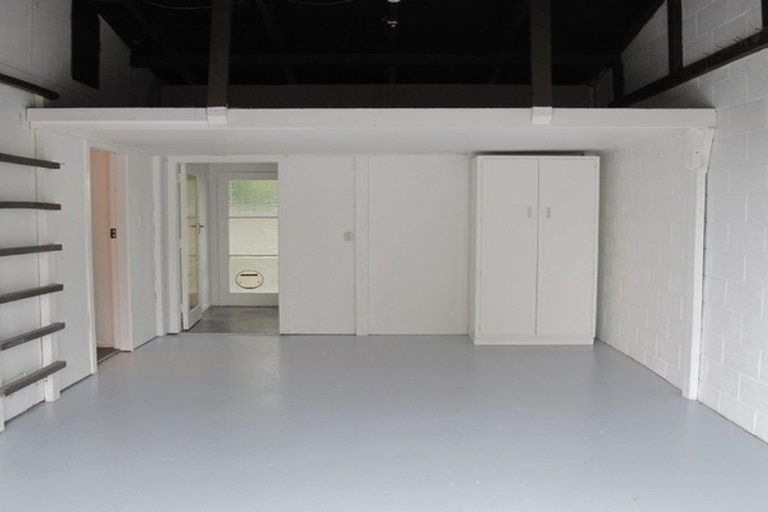 Photo of property in 16 Linklater Avenue, Bellevue, Tauranga, 3110