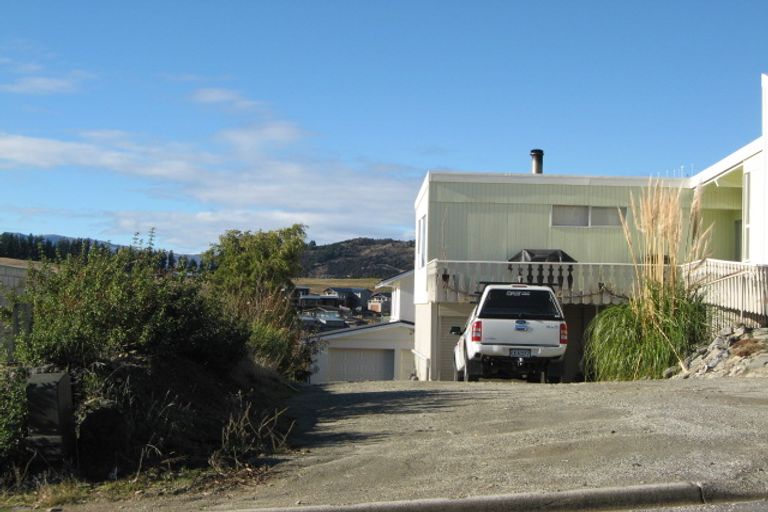 Photo of property in 71 Totara Terrace, Wanaka, 9305