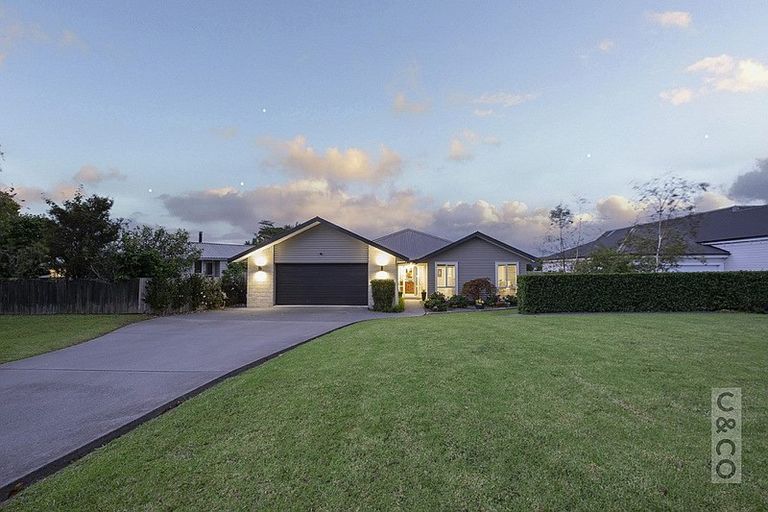 Photo of property in 65 Kaipara Portage Road, Riverhead, 0820