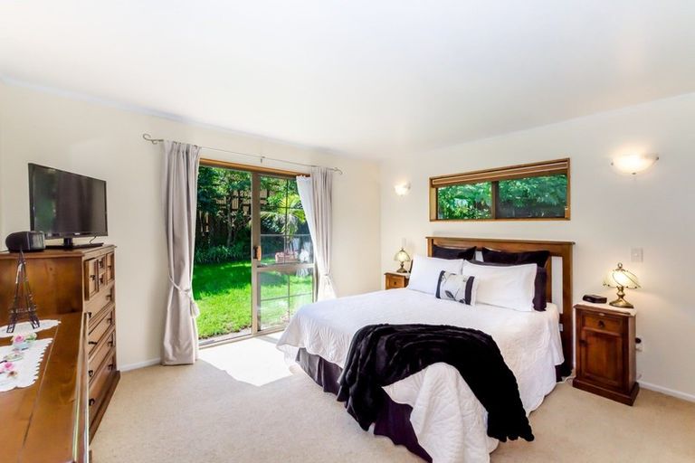 Photo of property in 24 Kereru Street, Waikanae, 5036