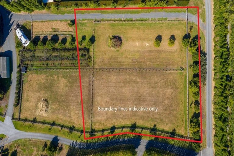 Photo of property in 280b Point Wells Road, Point Wells, 0986