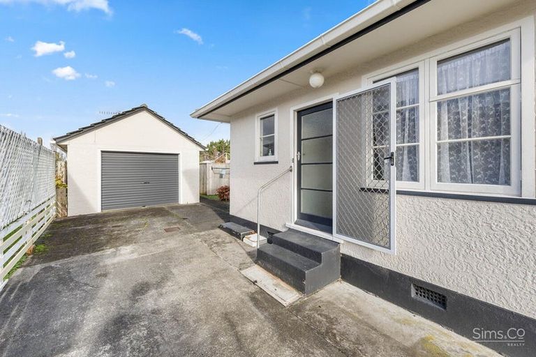 Photo of property in 96 Portal Street, Durie Hill, Whanganui, 4500
