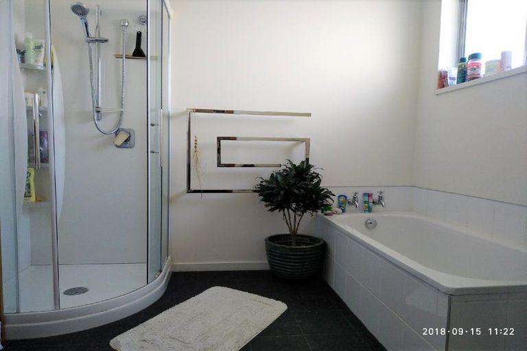 Photo of property in 2/18 Prossers Road, Saint Martins, Christchurch, 8022