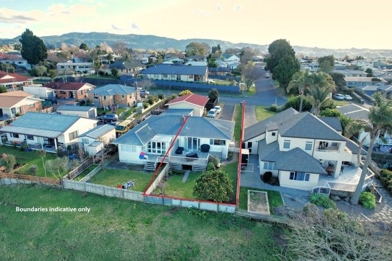 Photo of property in 50c Oxford Street, Te Puke, 3119