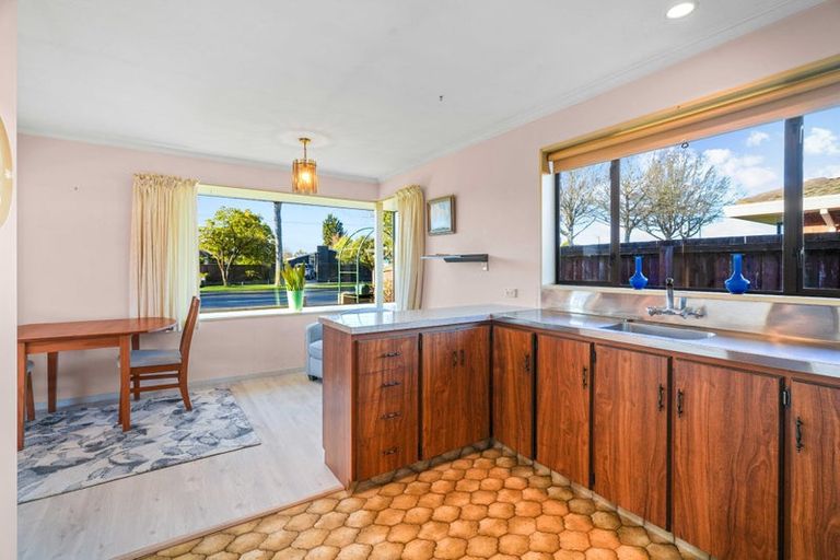 Photo of property in 357a Harewood Road, Bishopdale, Christchurch, 8053