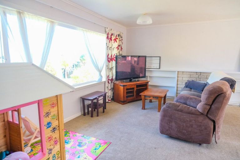 Photo of property in 16 Rokino Road, Taupo, 3330