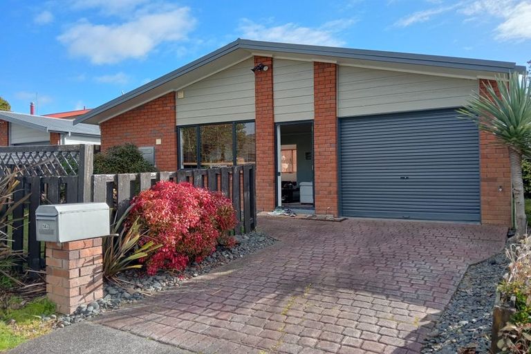 Photo of property in 14 Church Road, Pukete, Hamilton, 3200