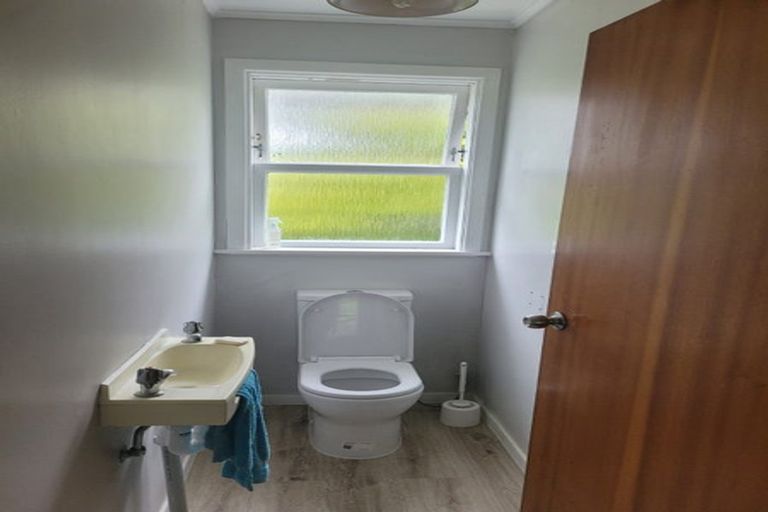 Photo of property in 31 Arapiko Street, Johnsonville, Wellington, 6037