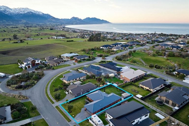 Photo of property in 76 Shearwater Drive, Kaikoura, 7300