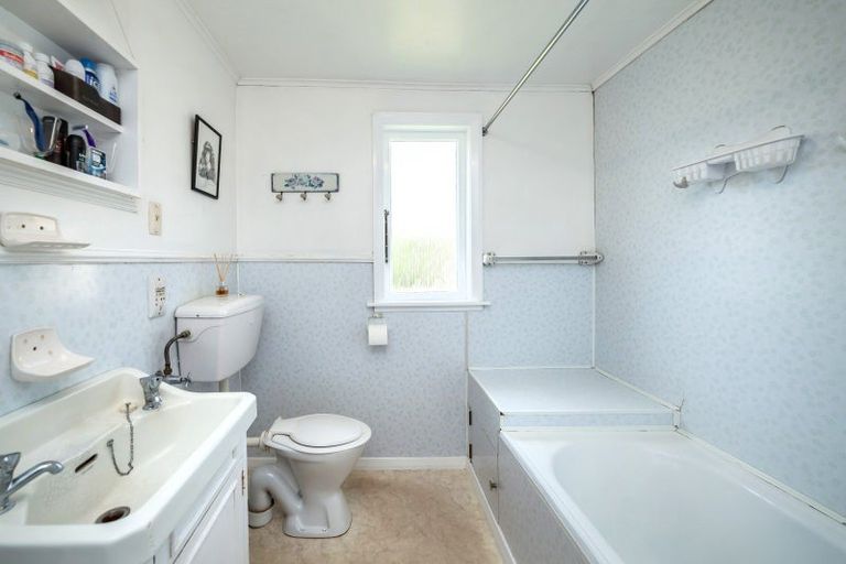 Photo of property in 7 Reading Street, Greytown, 5712