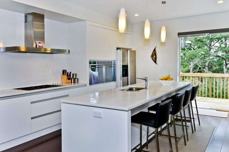 Photo of property in 113 Laurel Oak Drive, Schnapper Rock, Auckland, 0632