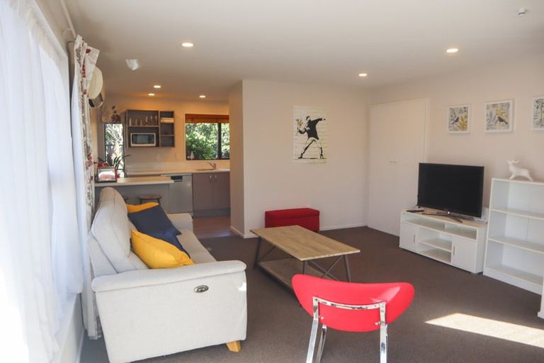 Photo of property in 3/2 Canon Street, St Albans, Christchurch, 8014