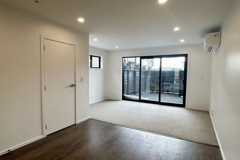 Photo of property in 37/28 Westgate Drive, Westgate, Auckland, 0614