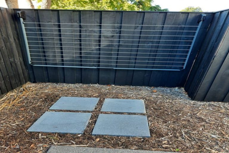Photo of property in 2/91 Springfield Road, St Albans, Christchurch, 8014