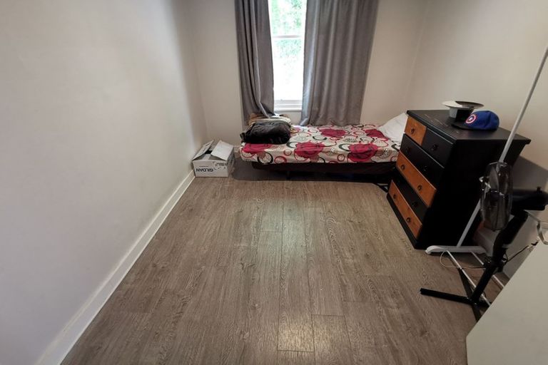 Photo of property in 33 Rata Street, New Lynn, Auckland, 0600