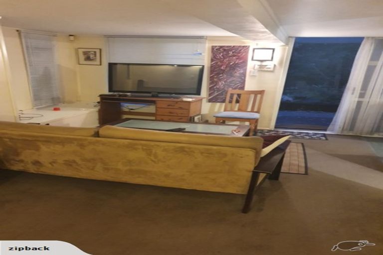 Photo of property in 92 Keegan Drive, Massey, Auckland, 0614