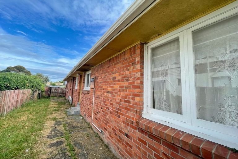 Photo of property in 20 Copley Street, New Lynn, Auckland, 0600