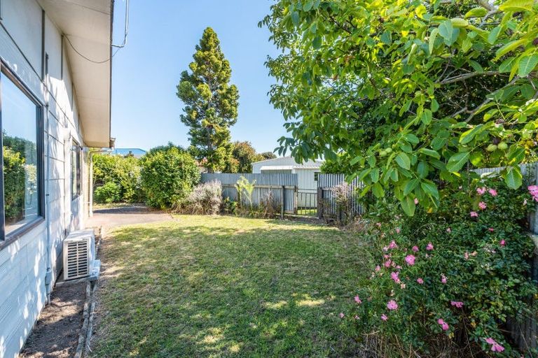 Photo of property in 1/24 Peddie Street, Taradale, Napier, 4112