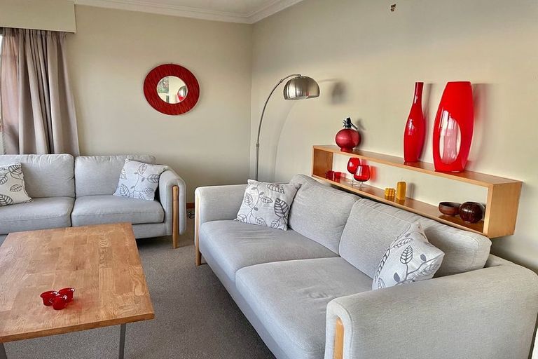 Photo of property in 16 Moncrieff Avenue, Britannia Heights, Nelson, 7010