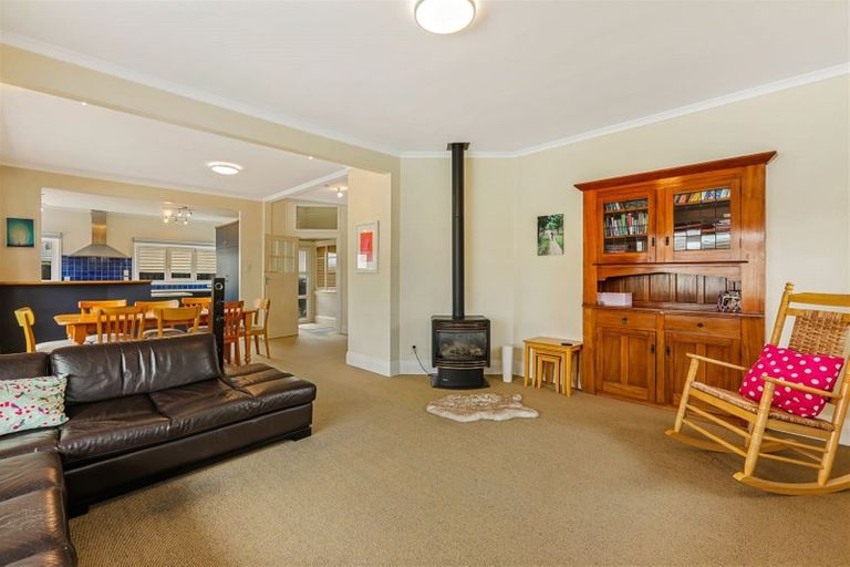 Photo of property in 17 Hoon Hay Road, Hoon Hay, Christchurch, 8025