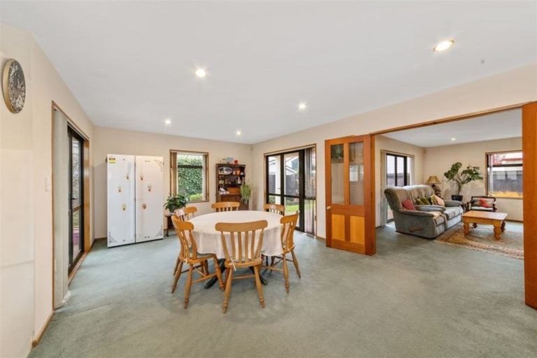 Photo of property in 232 Waimairi Road, Ilam, Christchurch, 8041
