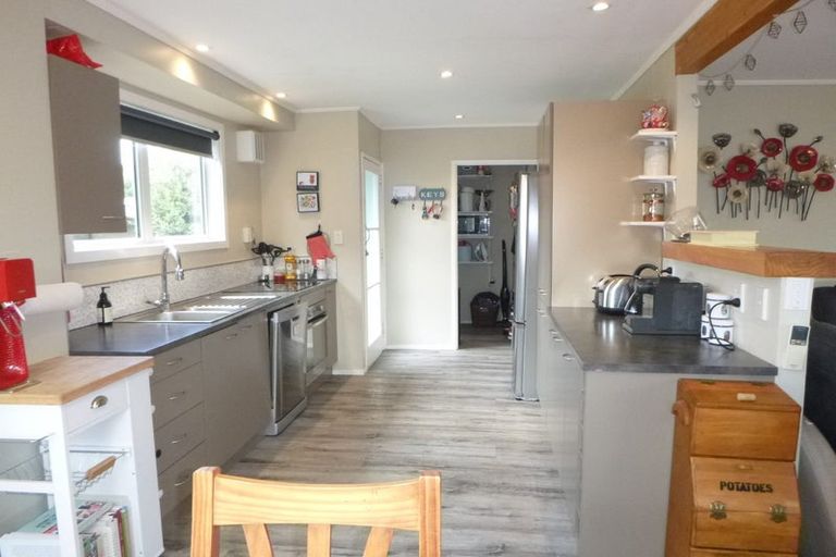 Photo of property in 17 Clyma Place, Massey, Auckland, 0614