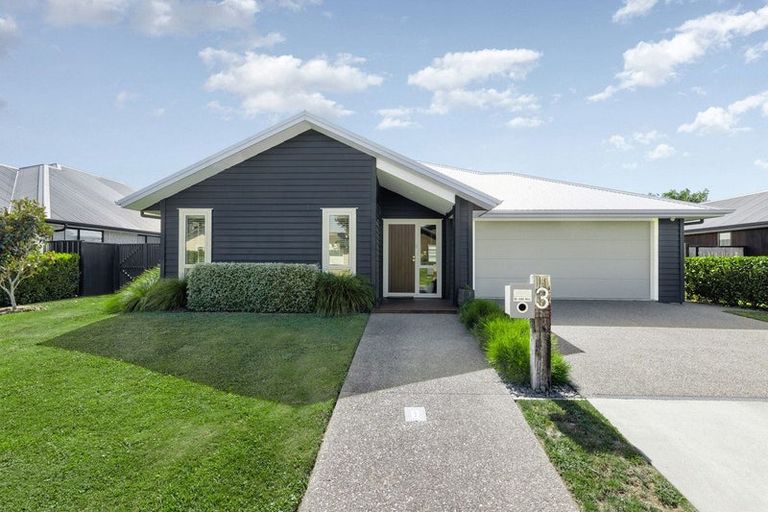 Photo of property in 3 Richards Street, Cambridge, 3434