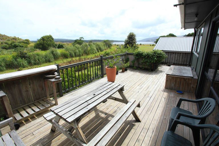 Photo of property in 132 Maunsell Road, Port Waikato, Tuakau, 2695