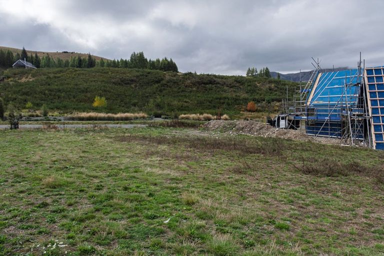 Photo of property in 21 Luge Loop, Castle Hill, 7580