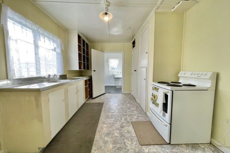 Photo of property in 25 Esk Crescent, Tokoroa, 3420