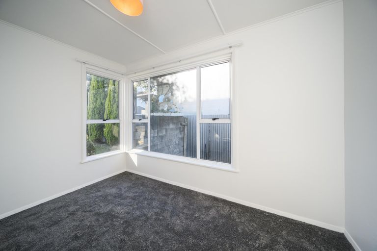 Photo of property in 928 Tremaine Avenue, Roslyn, Palmerston North, 4414