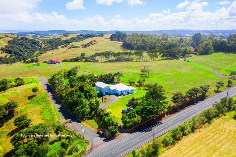 Photo of property in 616a Peak Road, Helensville, 0875