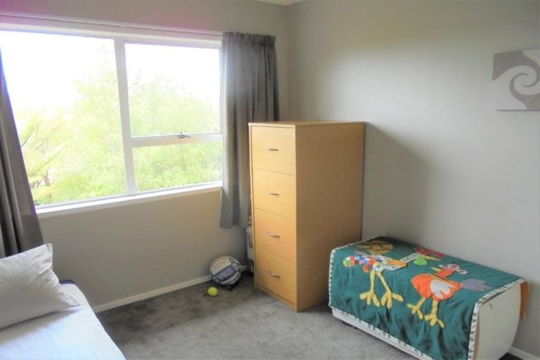Photo of property in 1/43 Don Buck Road, Massey, Auckland, 0614
