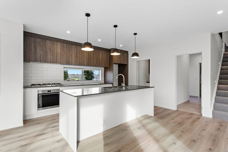 Photo of property in 32 Te Mura Crescent, Takanini, 2112