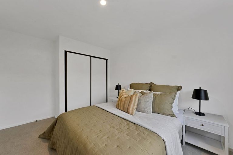 Photo of property in 1/1 Torvill And Dean Lane, Cashmere, Christchurch, 8022