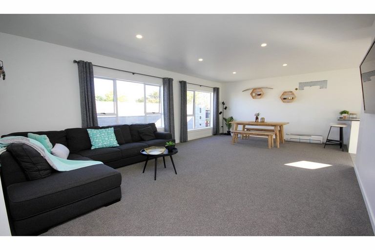 Photo of property in 10a Fox Street, Levin, 5510