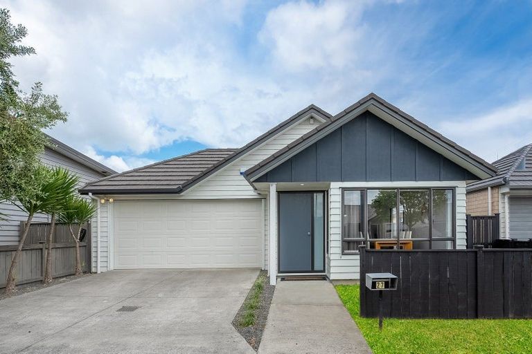 Photo of property in 27 Kotuku Crescent, Takanini, 2112