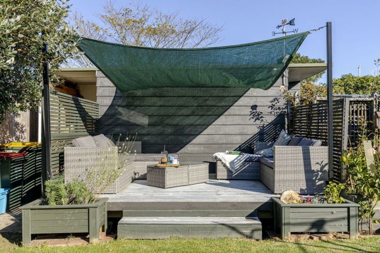 Photo of property in 99 Barrett Road, Whalers Gate, New Plymouth, 4310