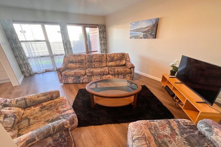 Photo of property in 2/29 Heywood Terrace, Richmond, Christchurch, 8013