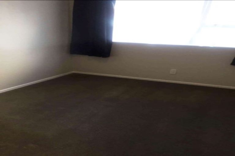 Photo of property in 35f1- Ararino Street, Trentham, Upper Hutt, 5018
