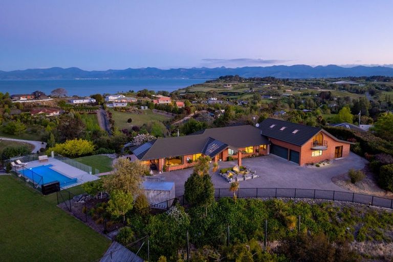 Photo of property in 82 Brooks View Heights, Tasman, Upper Moutere, 7173