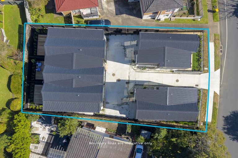 Photo of property in 10b Prince Regent Drive, Half Moon Bay, Auckland, 2012