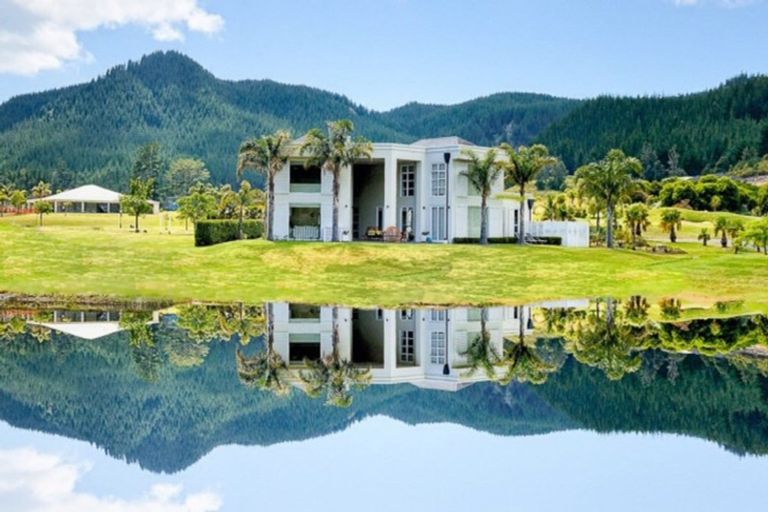 Photo of property in 71 Saint Andrews Drive, Pauanui, Hikuai, 3579