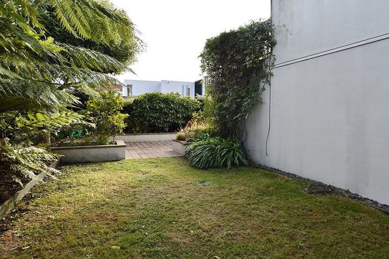 Photo of property in 6/69 Carlton Mill Road, Merivale, Christchurch, 8014