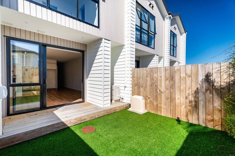 Photo of property in 3/40 Bahari Drive, Ranui, Auckland, 0612