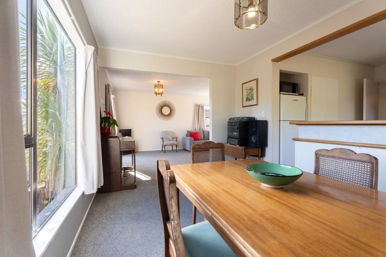 Photo of property in 1 Atwood Grove, Churton Park, Wellington, 6037